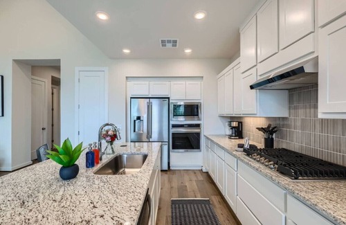 Southside House | Scholars' House+4 min drive 2 Texas A&M University