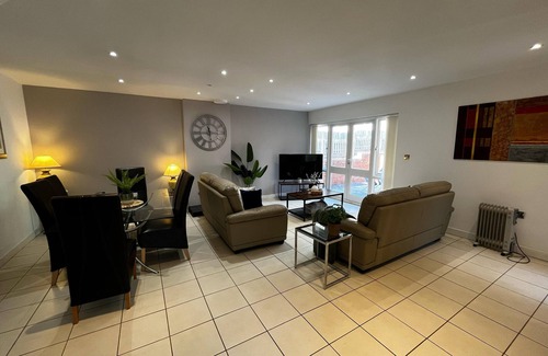 Coalbrookdale House | School Path Ironbridge Home with Rear Terrace