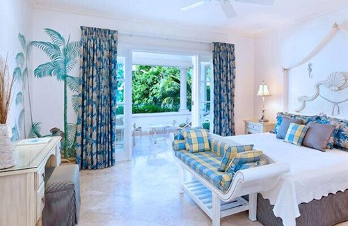 Schooner Bay Condo | Schooner Bay 201 - Condo Flamboyant | Beach Front - Located in Stunning St. Peter with House Cleaning Included