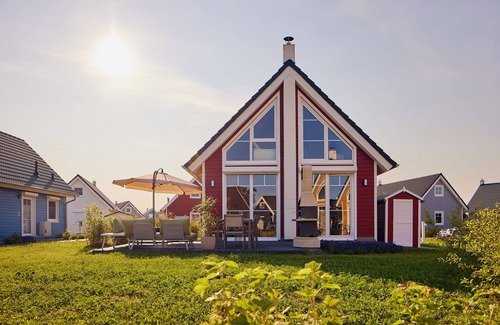 Wandlitz House | Schorfheide vacation home with whirlpool & eco-friendly energy included!