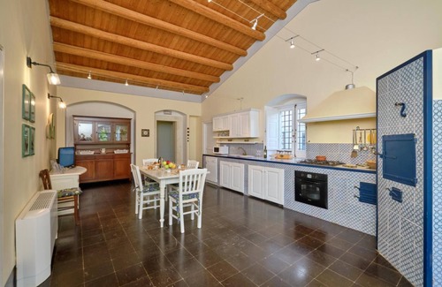 Ragusa Villa | Scifazzo, ancient Sicilian villa with pool