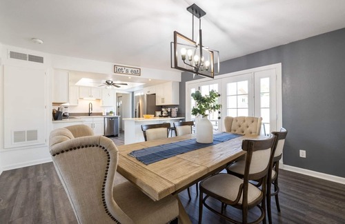 Park Scottsdale Four House | Scottsdale Valley Vista 4 Bedroom Home by RedAwning