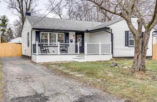 Westerville House | Screened Patio and Fire Pit Modern Westerville Home