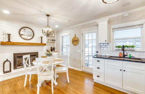 Westerville House | Screened Patio and Fire Pit Modern Westerville Home