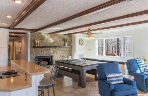 Goodview House | Screne Cabin, Dock, Beach, HotTub, FirePit, Kayak