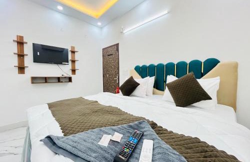 Ghaziabad Hotel | Scropio In Dashrathpuri couple friendly