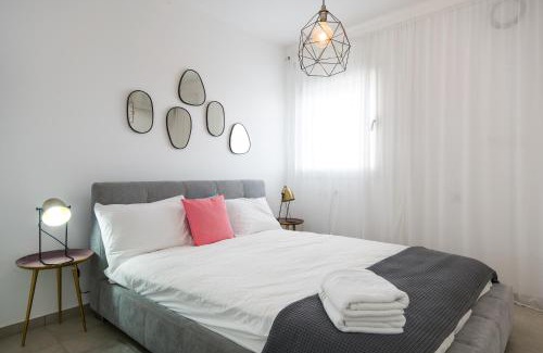 Yodfat Apartment | Sea and sky akko
