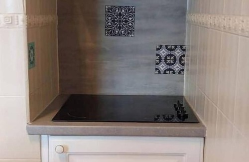 Saint-Nazaire Apartment | SEA and SWIMMING POOL 100 m from the beach & center. 10 minutes from Perpignan