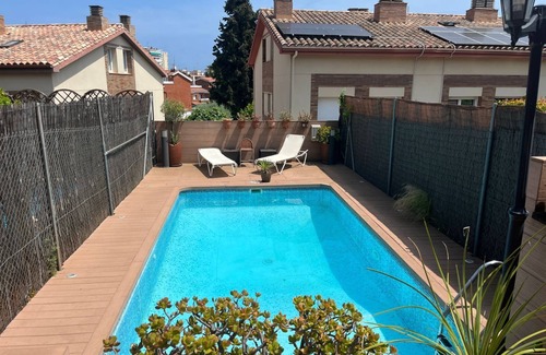 Sant Vicenc de Montalt Villa | Sea Beach Villa with swimming pool