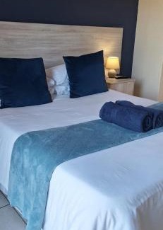 Gonubie Apartment | Sea Breeze Manor - Blue Unit