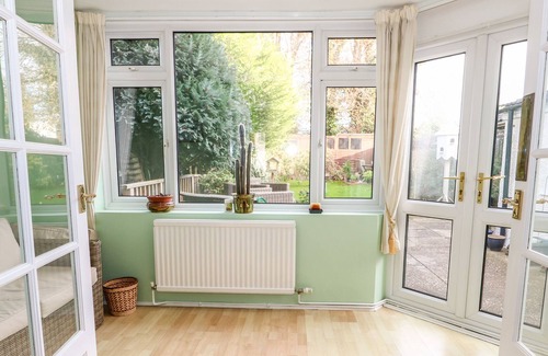Hunstanton Cottage | SEA BREEZE, pet friendly, character holiday cottage in Hunstanton