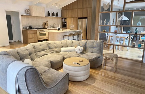 Jan Juc House | Sea Breeze Pool House - Jan Juc