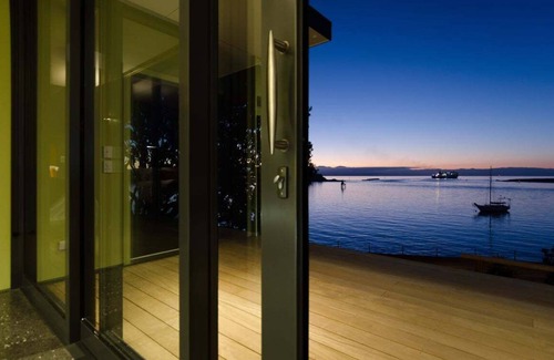 Stepneyville House | Sea Change - Uber-Modern Waterfront Home, Nelson