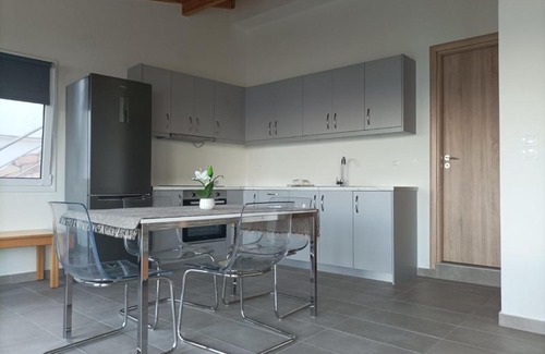 Salamis House | Sea Deck