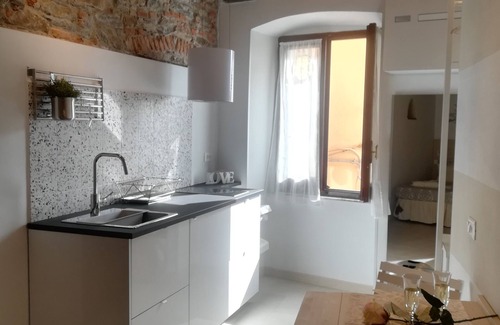Riomaggiore Apartment | "Sea Drops" (CITR: 011024-CAV-0119)