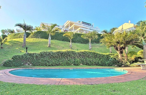 Umhlanga Apartment | Sea facing Contemporary holiday apartment Umhlanga Rocks