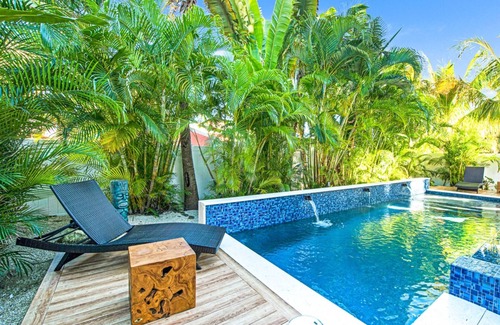 Bradenton Beach House | Sea Forever by AMI Locals