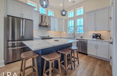 Ocean Sound Village House | Sea Glass Half Full – New! Beach Fun & Sunsets