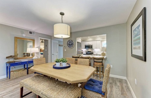 Whitney Beach Condo | Sea Grape Inn #6- Beachfront Property