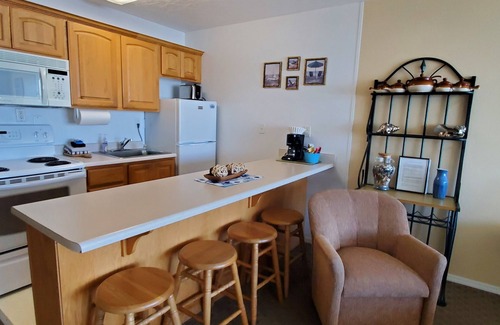 Lincoln City Condo | Sea Gypsy Oceanfront Condo, Sunsets, Bonfires, Your vacation starts here!