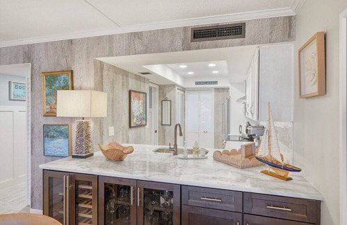 Boca Grande Condo | Sea Oats 134 - 2 bed - 2bath - Tennis - Pool - Elevators - Sleeps 4