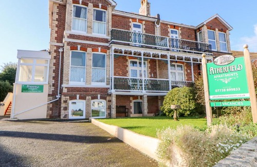 Roundham Apartment | Sea Peeps