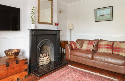Mundesley Cottage | SEA POINT, family friendly, character holiday cottage in Mundesley
