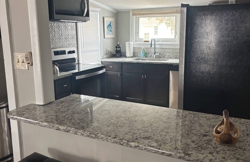 Delaware Beaches House | "Sea Shanty" Charming 3-bedroom cottage in Broadkill Beach, WiFi, Steps to Beach