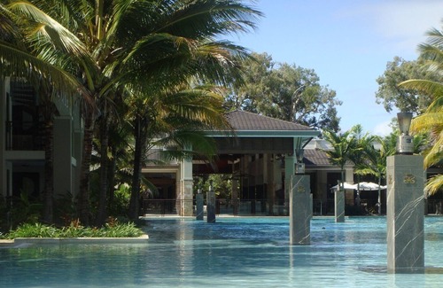 Port Douglas Resort | Sea Temple Port Douglas 2 Bedroom Penthouse - Free Wi Fi - Netflix - Wine