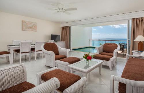 Maho Apartment | Sea View Apartment in Lowlands with Private Pool, 245 sqm