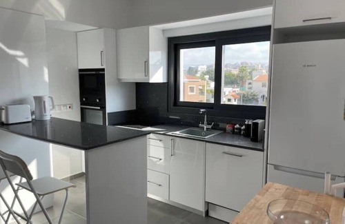 Paphos Apartment | Sea view between beach and old town