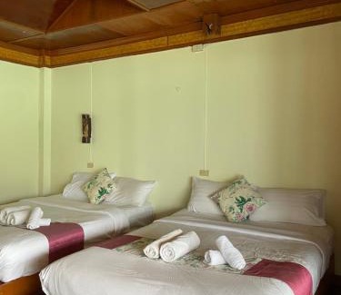Ko Lanta Hotel | Sea view bungalow