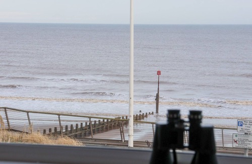 Hornsea Cottage | Sea View House