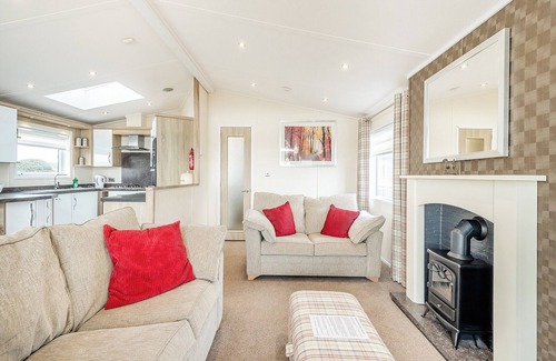 Kirkcudbright Ski Chalet | Sea View Lodge 3 Pet Friendly