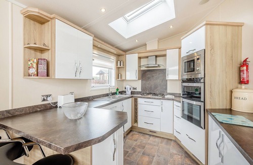 Kirkcudbright Ski Chalet | Sea View Lodge 3 Pet Friendly