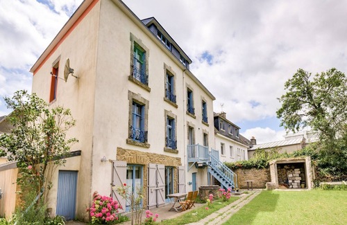 Le Pouldu Apartment | Sea View Retreat in Le Pouldu