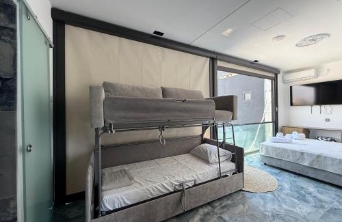 Salamis Apartment | Sea View Serenity Βeachfront & Pool 109