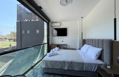 Salamis Apartment | Sea View Serenity Βeachfront & Pool 109