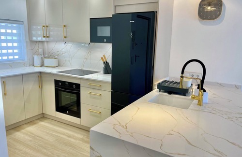 Nerja City Centre Apartment | Sea View, Stylish & Modern 2 suites in the Center.