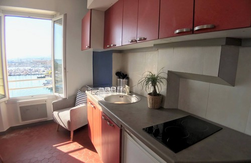 Le Mourillon Apartment | Sea view - T3 - 10 mn from station