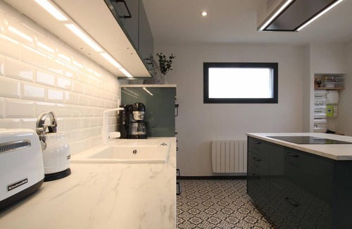 Saint-Marcouf Cottage | Sea view villa, beach access, parking and internet