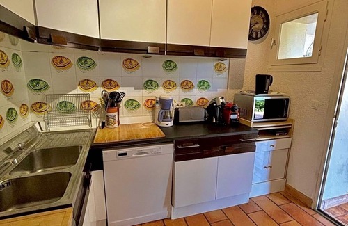 Espero-Pax House | Sea view villa on the heights of Le Trayas