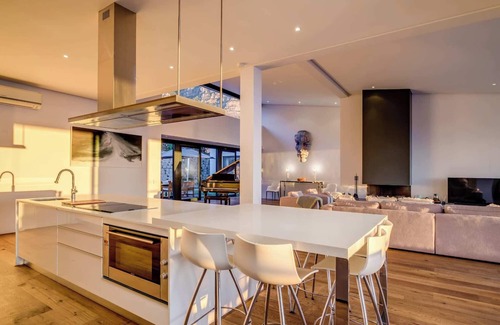 Camps Bay Villa | Sea View Villa with Private Pool Casa Di Sorrento