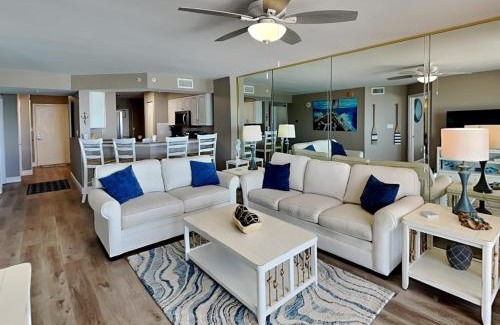 Seawinds Condo Apartment | Sea Winds 904