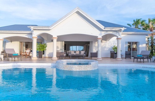 Mont Jean Villa | Seabird (2/3 Rooms) Luxury villa