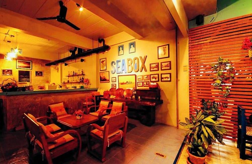 Khuekkhak Hostel | Seabox Khaolak Hostel