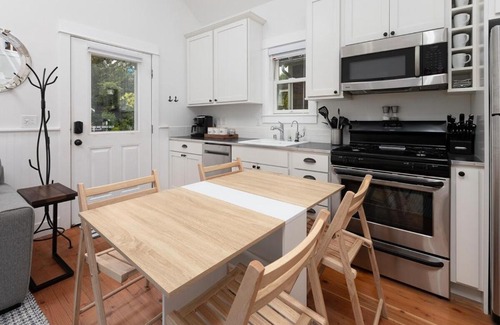 Seabrook House | Seabrook 2-Bdrm with Hot Tub, AC, Pet Friendly