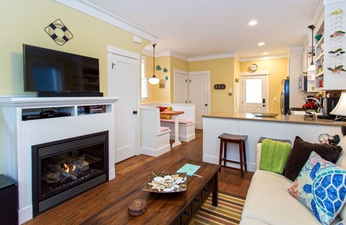 Seabrook House | Seabrook's Fish and Ships, enjoy the beach, the fire pit, and more!