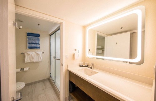 Motel District Hotel | SeaCrest OceanFront Hotel