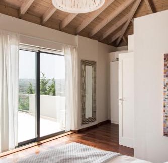 Tersanas Villa | Seacrete villas